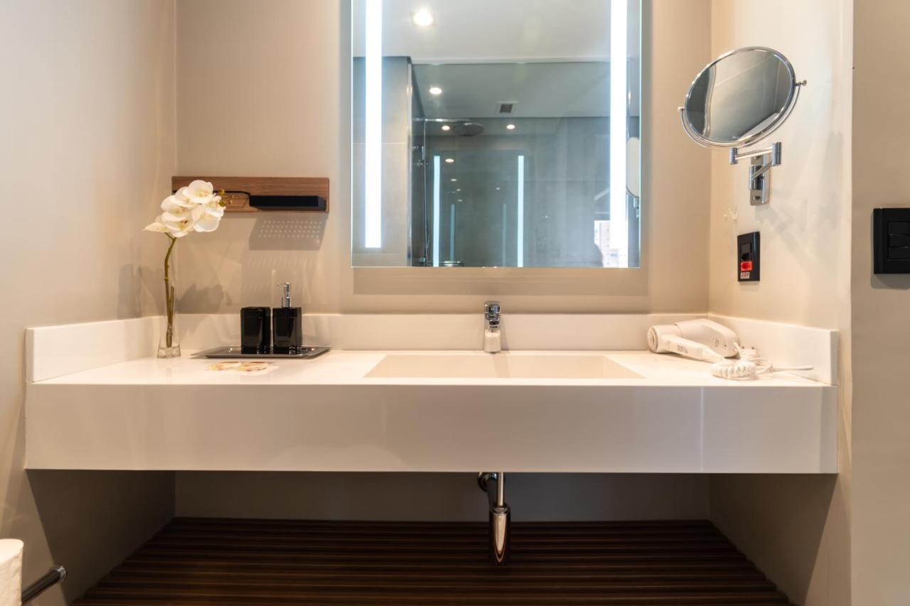Capital Itaim Luxo, Lazer E Conforto サンパウロ エクステリア 写真